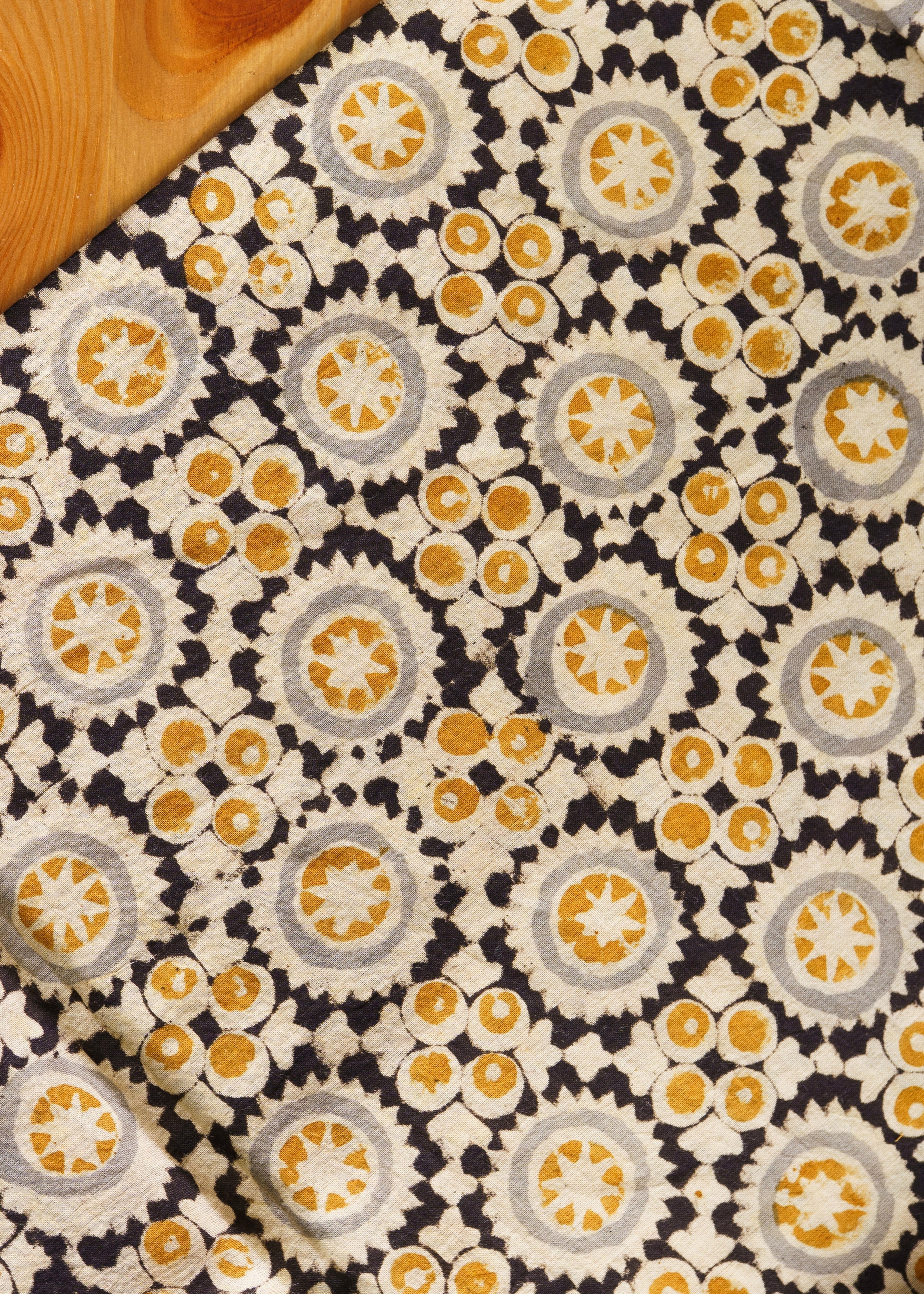 Crop Circle - Kalamkari Cotton XL Wrap