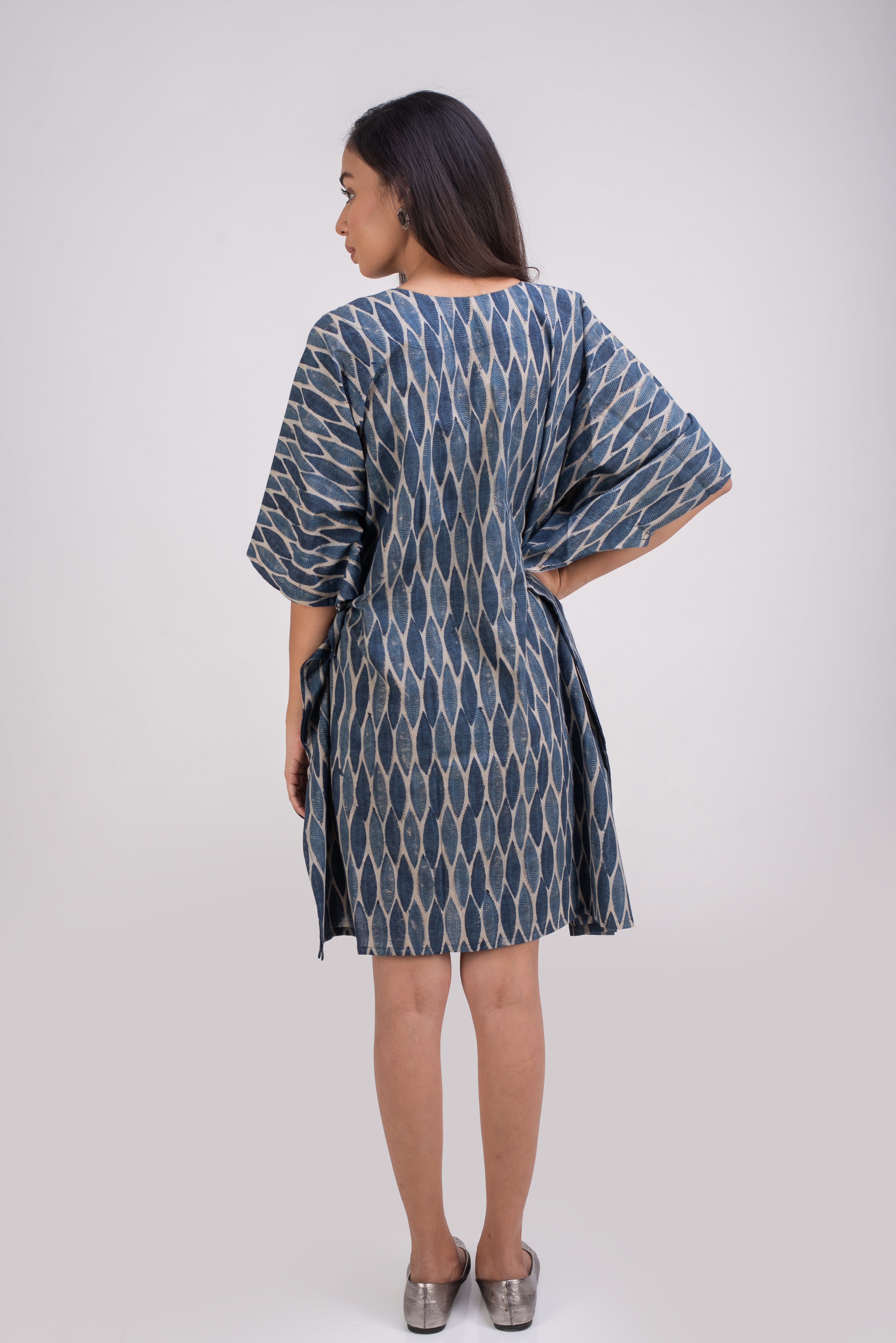 510-108  Whitelotus "Sony" kaftan knee length Women's Dress